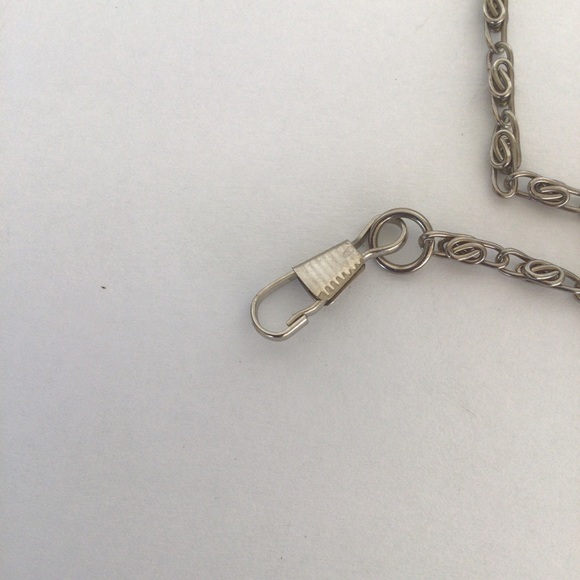 SILVERTONE METAL EVENING BAG REPLACEMENT STRAP - Picture 3 of 4